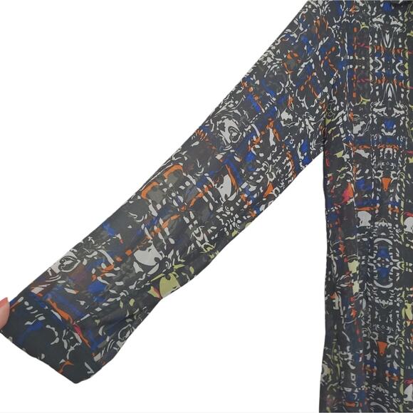 Cabi | Abstract Pattern Sheer Lightweight Button Up Long Sleeve Blouse Top - Picture 4 of 11